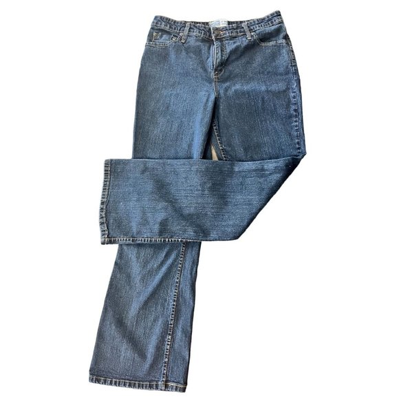 Levi Strauss Boot cut Stretchy Jeans, Size 14 Misses, (SKU-B35) - Picture 1 of 10